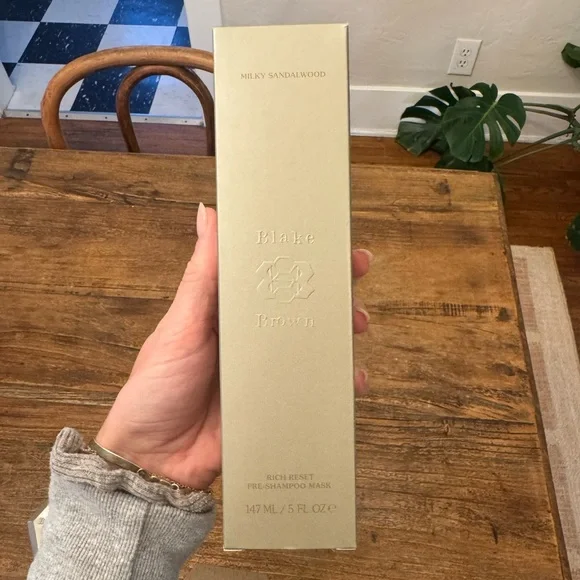 Blake Brown Hair Care Bundle - Picture 5 of 5